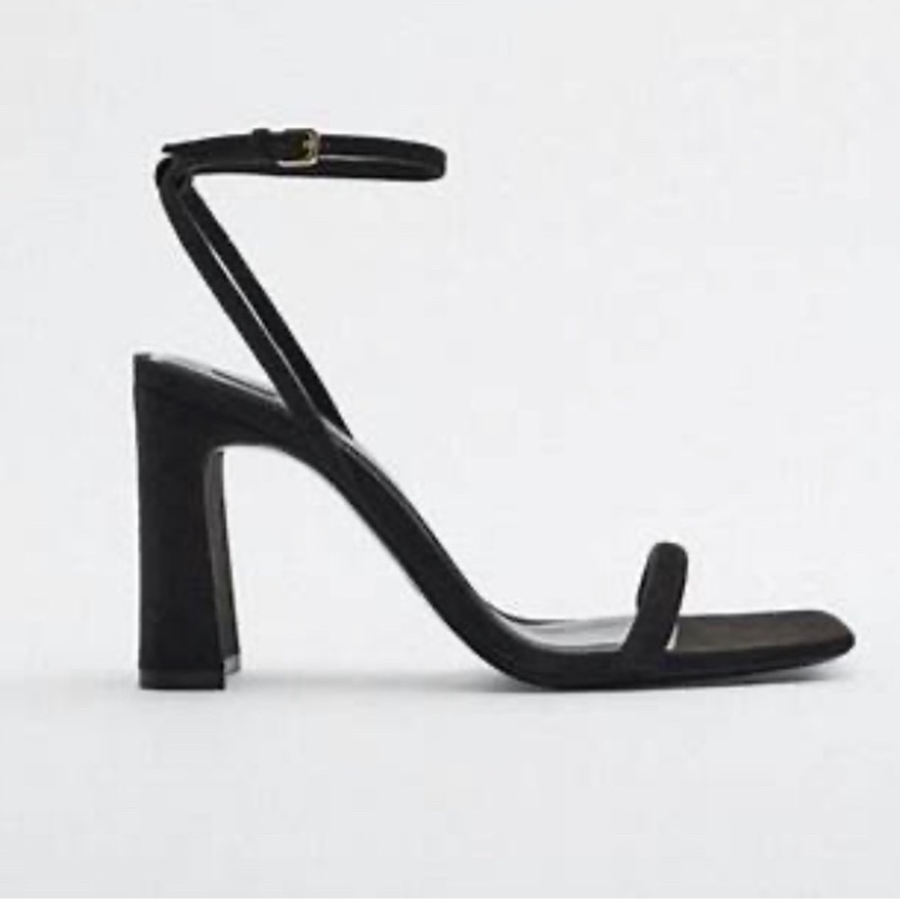 NWT Zara Block Heel Strappy Sandals